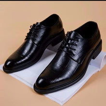 Load image into Gallery viewer, Men&#39;s Dress Shoes
